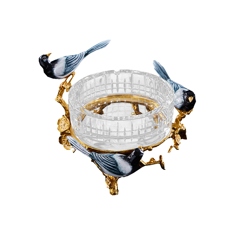 Factory Supply Hotel Villa Club Home Decor Smoking Accessories Magpie Decorative Round Brass K9 Crystal Cigar Ashtray
