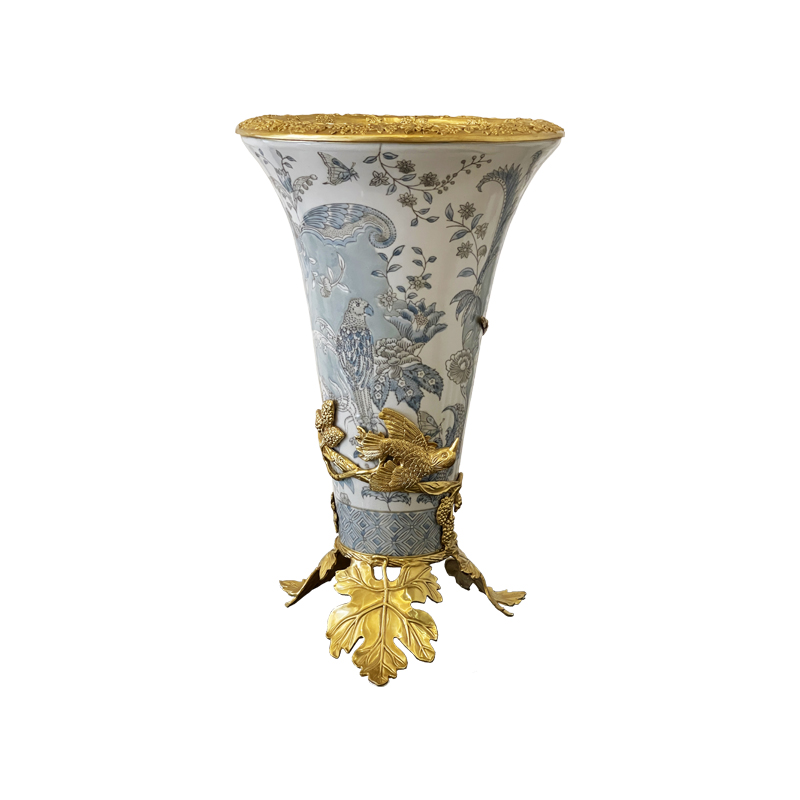 Luxury decorative accessories Ceramic hand-painted flower and bird art vase Ceramic brass vase