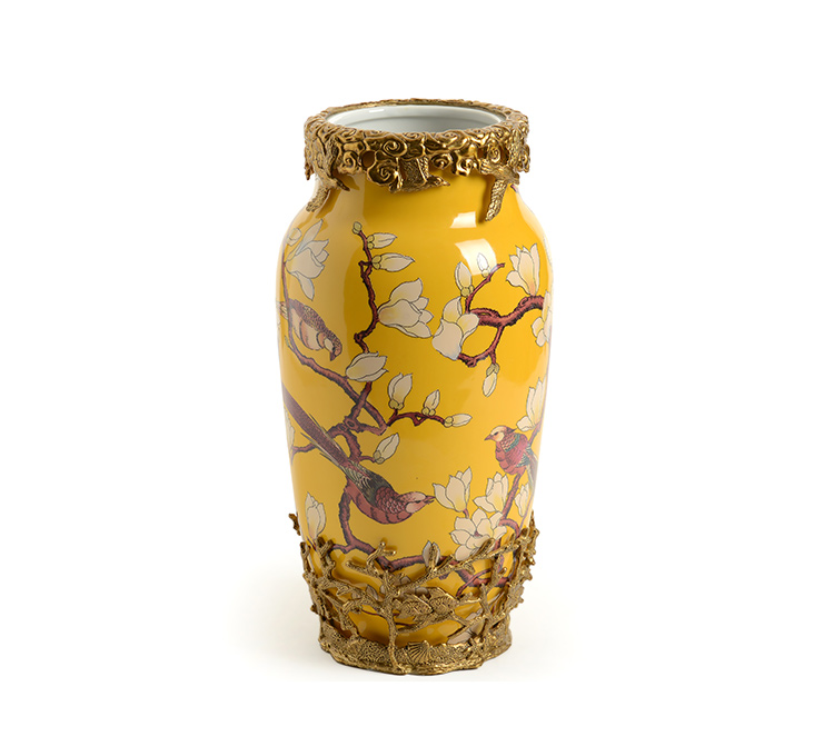 2024 fashion designs  retro gold brass porcelain flower vase for home office hotel tableware decorations