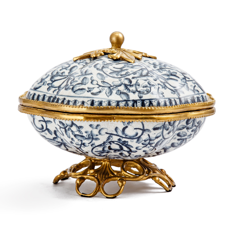 Chinese Traditional Beautiful Blue and White Porcelain Copper Gold Rim Ceramic Fruit Bowl with Lid