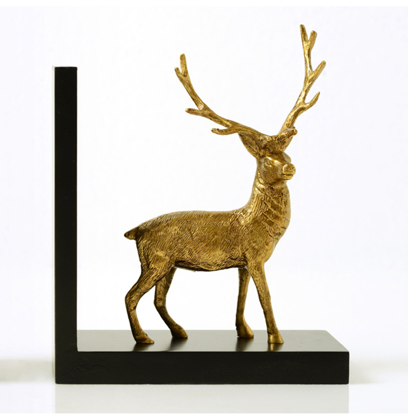2024 Zhongshan Designs newest creative decorative brass deer  Bookends for hotel reading room and clubhouse set of 2
