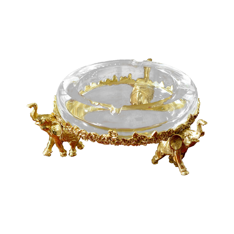 Factory Supply Star Hotel Villa Club Home Decor Copper Elephant Base Decorative Crystal Cigar Ashtray