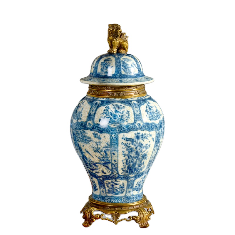 Newest designs blue and white luxury brass and porcelain jar with copper Lion cover and ceramic decorative jars for home decor