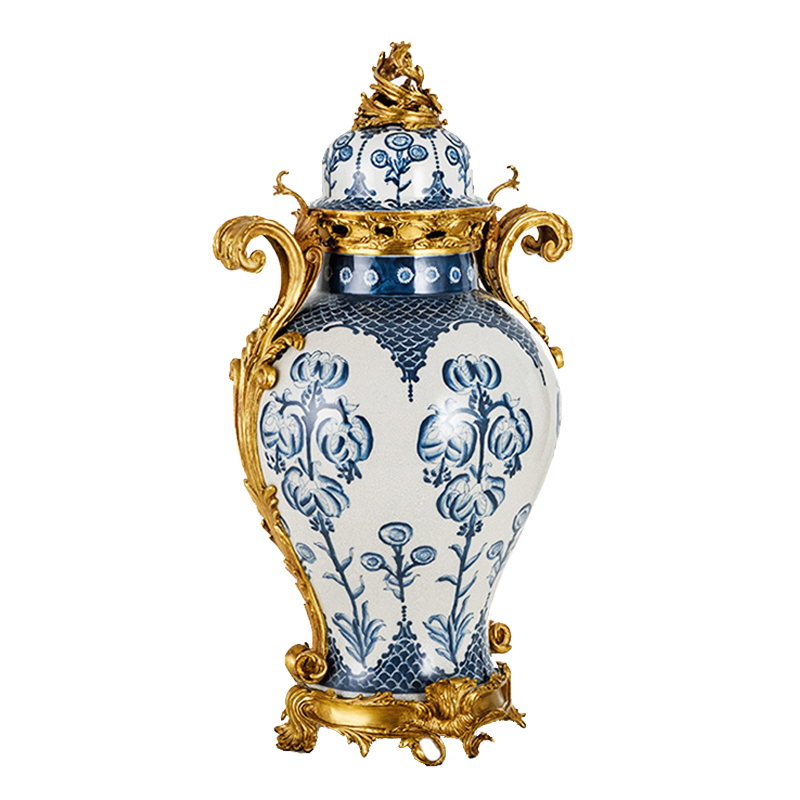 Blue and white porcelain pot ceramic jar with flower design for home decor